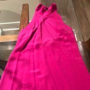 GUCCI SLEEVELESS BLOUSE ( FUSCHIA  COLORED)